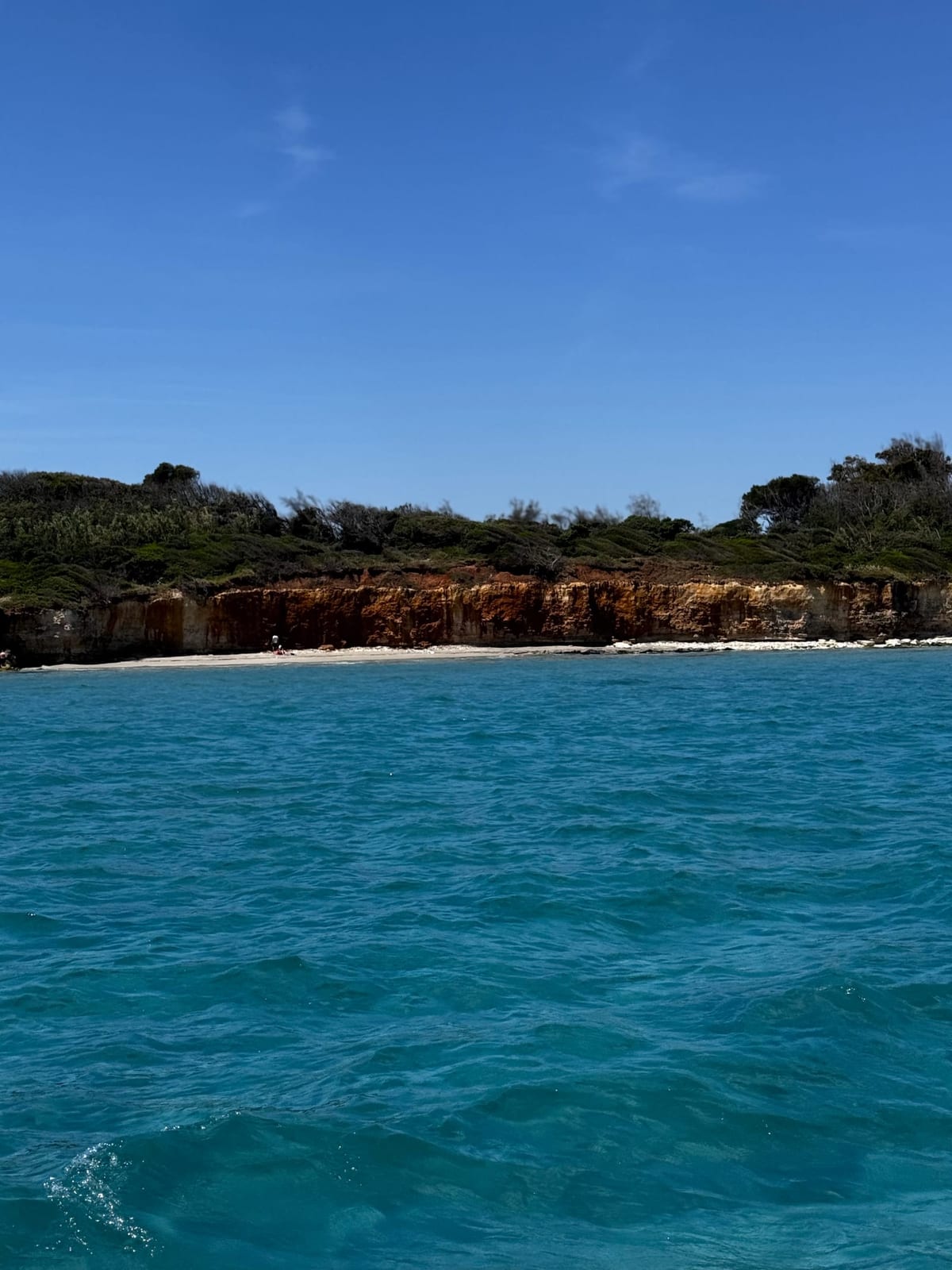 Baia dei Turchi: sabbia bianca e mare turchese